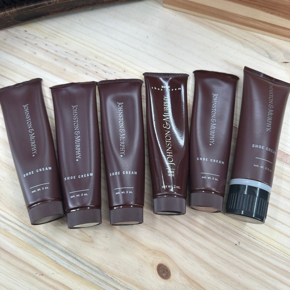 Johnston & Murphy Cedar Shoe Shine Valet Box Brush Cream Polish Restorer Kit - Picture 10 of 10